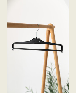 Plastové ramínko K – na kalhoty a sukně (38 cm)